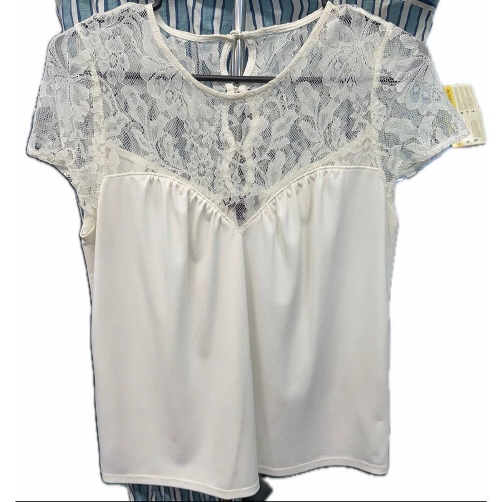 Express White Lace Top Flowy  Blouse Shirt Womens Size XS